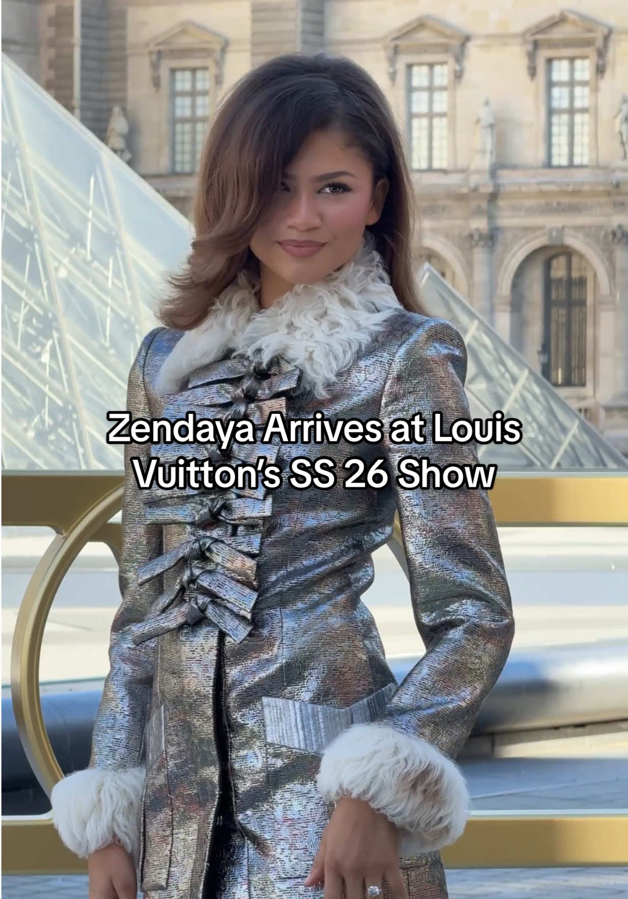 Good morning to #Zendaya, and Zendaya only! The star has touched down in #Paris for #louisvuitton’s spring 2026 show.  