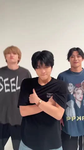 負けられない戦いがここにはある。 @超特急 ユーキ🍅 @🤙髙松アロハ🤙  #超特急 