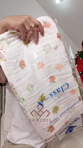 Pawisin din ba ang anak nyo? 🥵 Ito na ang sagot, mommies! 💕 Super lambot at cute ng Hedys Cotton Towels — perfect para sa kids at students. 