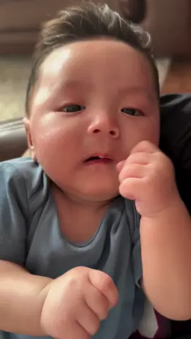 hallo juga anak ganteng 🥰🥰🥰 gemessss banget sihhh 😘😘😘 #Bravy⚡  #erikacarlina  #andrewrexyniel 