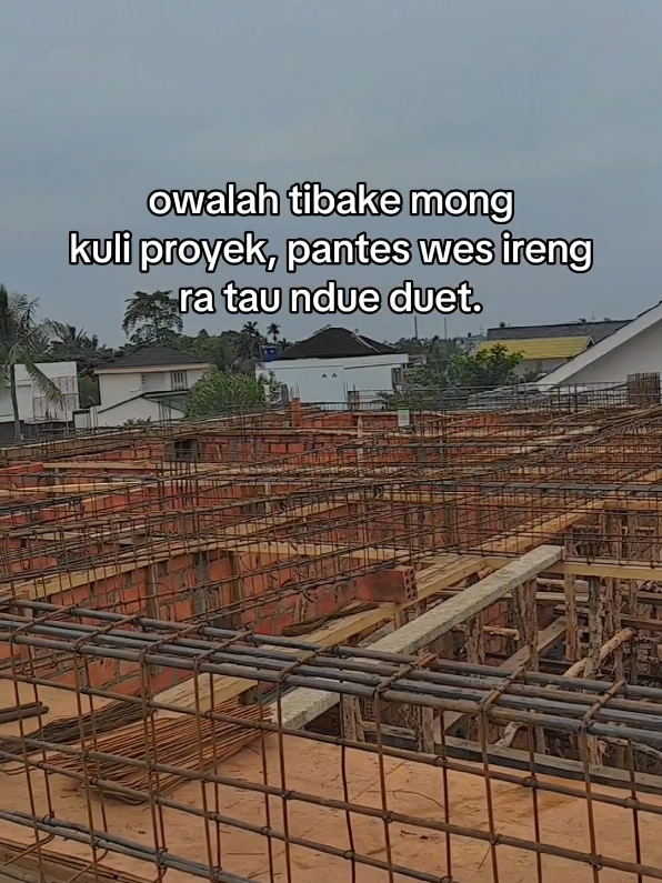 nggeh kerjone mong kuli #fypシ゚viral#jowostory#kuli#storykuli#kuliproyek 