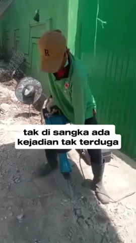 ini namanya,yang di bawah gimana yang di atas #fyp #rakyat #ngakak 