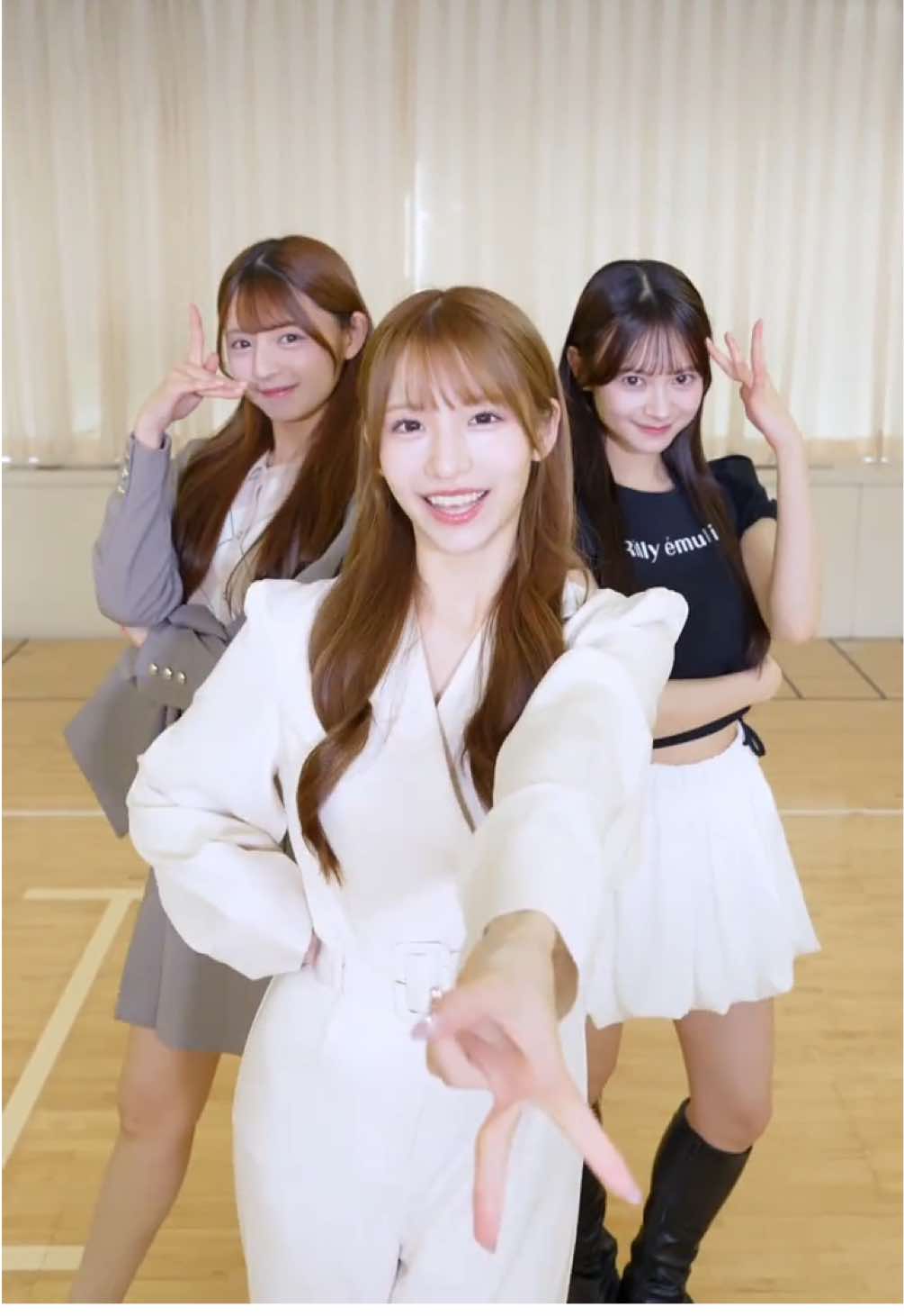 L👀K AT ME🤍🩶🖤 #平田侑希 @平田侑希  #久保姫菜乃 @久保姫菜乃(くぼひなの)  #伊藤百花 @いとう ももか  #lookatme  #AKB48 