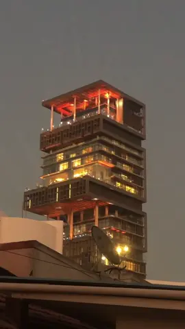 It shines like the stars #mukeshambani #radhikamerchant #anantambani #ishaambani #india 