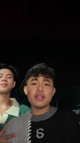 biar mirip baju sama bang aloy🤣