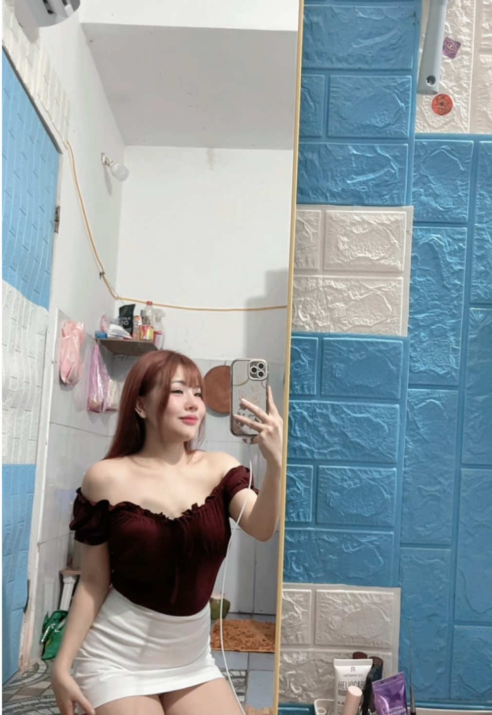 Một người yêu em, chưa chắc đã phù hợp với em .  Nhưng một người cố gắng trở thành người phù hợp với em, chắc hẳn rất yêu em. #🌈  #thuhanoi #bão 