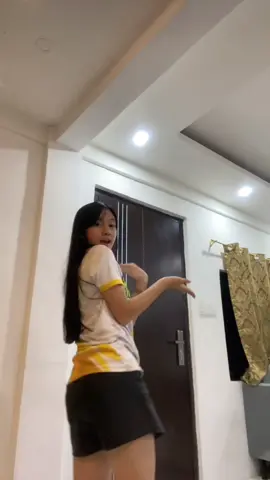 no effort na sa last HAHAHA.  #danceee #miniskirtaoa  