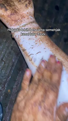 Sukak banget deh jadinyaa #lulurhitam3s #lulurrempah3s #beddalotong #lulurbadan #lulurrempahalami 