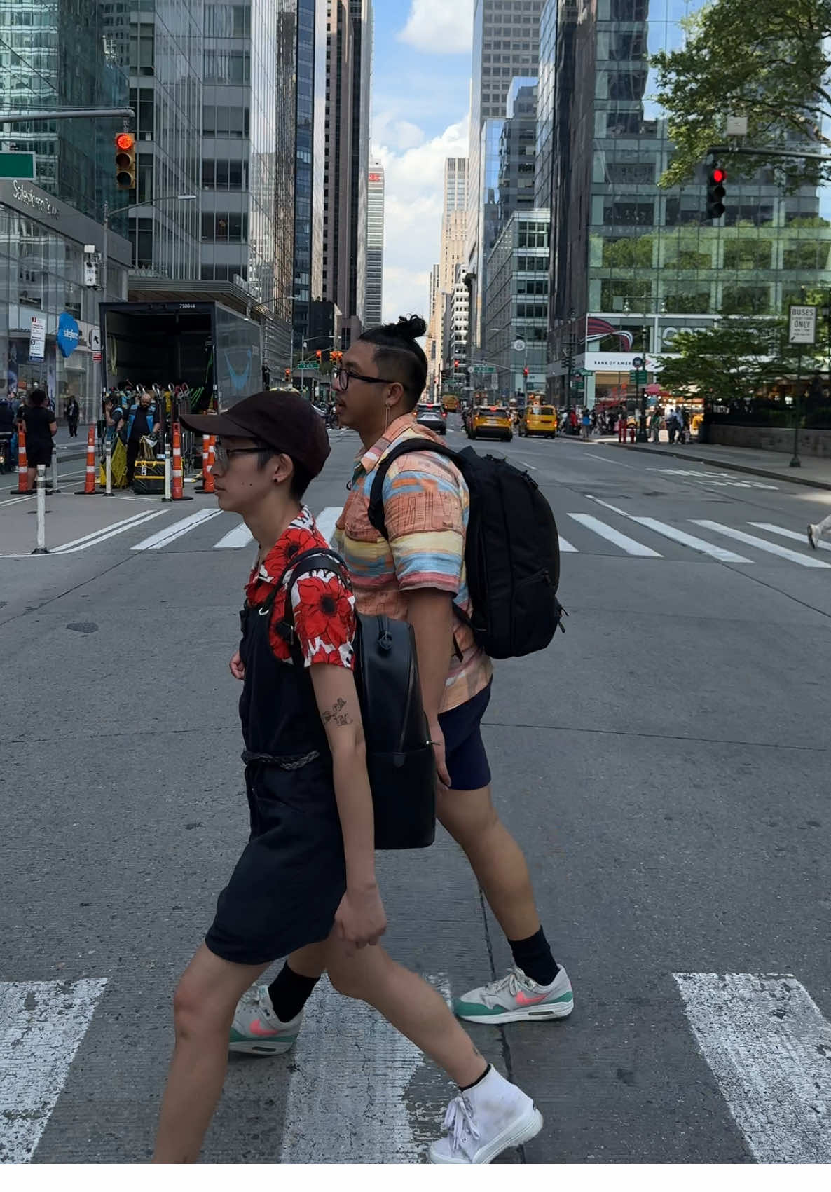 NewYorkHere – aesthetic NYC walks & vibes. ✨ Explore urban streets, culture & hidden corners 🌆 Daily New York lifestyle videos & city rhythm 🎥 For dreamers, creators & lovers of city aesthetics #newyorkhere #newyorkcity #newyork #nyc #usa 