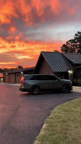 The big man upstairs painting the skies this morning in East Texas 🙌🏼 2024 Cadillac Escalade V by @SE Auto Solutions #cadillac #escaladeV #customcars #seautosolutions #seautoproducts 