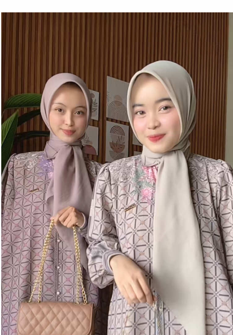 Couple in Dress Lionel✨😍#dresscantik #xyzbca #OOTD #dressmewah #rekomendasidress 