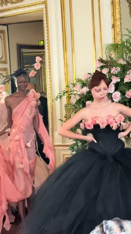 Matières Fécales spring 2026 finale #fashion #paris #pfw #models #fashionshow 