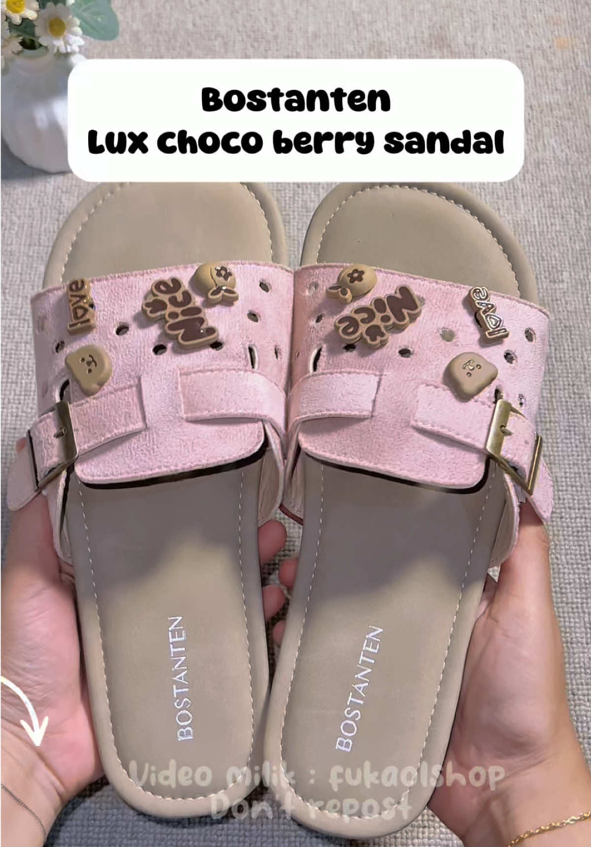 Lucu bgt kan LuxChoco berry sandal dari @BOSTANTEN.SHOES diskon 20k + paper bag ✨🥰 #bostanten #bostantenshoes #sandalwanita #sandaljibbitz #sandallucu 
