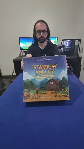 Unboxing do boardgame de Stardew Valley: the board game adaptação para mesas feita pelo próprio Eric Barone e lançado pela ConcernedAple Vídeo feito na versão ASMR! #unboxing #asmr #boardgame #stardewvalley 