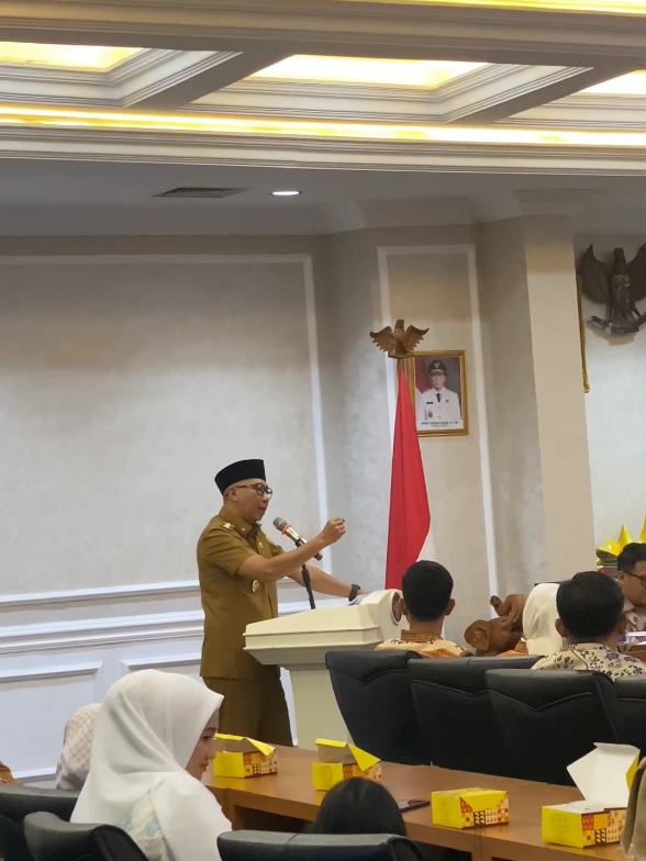 Pengukuhan Direksi Badan Usaha Milik Daerah (BUMD) PT. Wahana Raharja dan PT. cara Lampung Jasa Utama. #lampung #bumd #Lju #lampungmaju 