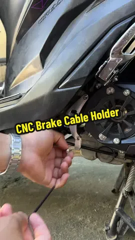 Replying to @Æ💔 oo boss ganito na pag natanggap mo plug and play na lang 🔥 #brakecableholder #cncbrakecableholder #variomodifikasi #hondaclickaccessories #motorcycleaccessories 