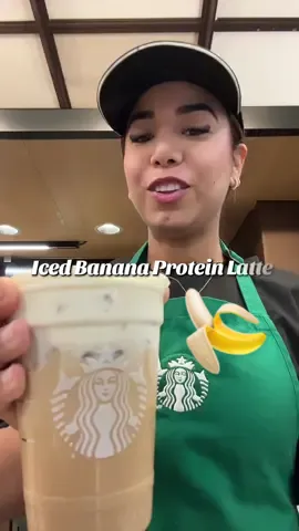 Cómo pedirlo: Can I get a  Iced vanilla latte  Add Banana protein cold foam . #starbucks #starbucksproteincoffee #starbucksproteindrink #starbucksorder #starbycksrecommendation 