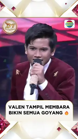 Valen bikin semua ikutan goyang liatnya 🤩✨ . #IndosiarBawaDangdutBerkelasBerkualitas #DAcademy7Indosiar #DAcademyIndosiar 