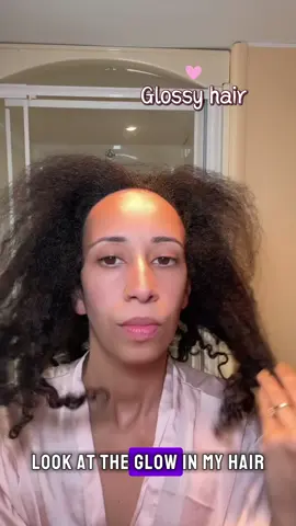 @COSRX Official s’attaque à la routine cheveux avec sa gamme Peptide 132 regarde le Glow de mes cheveux 😍😍  Produits offert par @4AM Marketing – Saebyeok Naesi  #cosrxpartner #LabToShower #BondingPeptide132 #GlossyHairStrands #hairgloss 