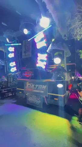 panggung rejo bersama@Diva ayu r @RAFA AUDIO AND LIGHTING BLITAR @SULTAN OFFICIAL😊👑👑👑 @crew sultan event production @Sultan ivant production & #ANAKTIRIGANK#blitar24jam #karnavalsoundsystem 