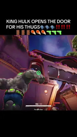 SOMEBODY GET THE DOOR⁉️ #marvelrivals #fyp #gaming #viralvideo #hulk 