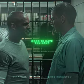 That feeling at school is so good #michaelscofield #prisonbreak #prisonbreakedit #sucre #fyp 