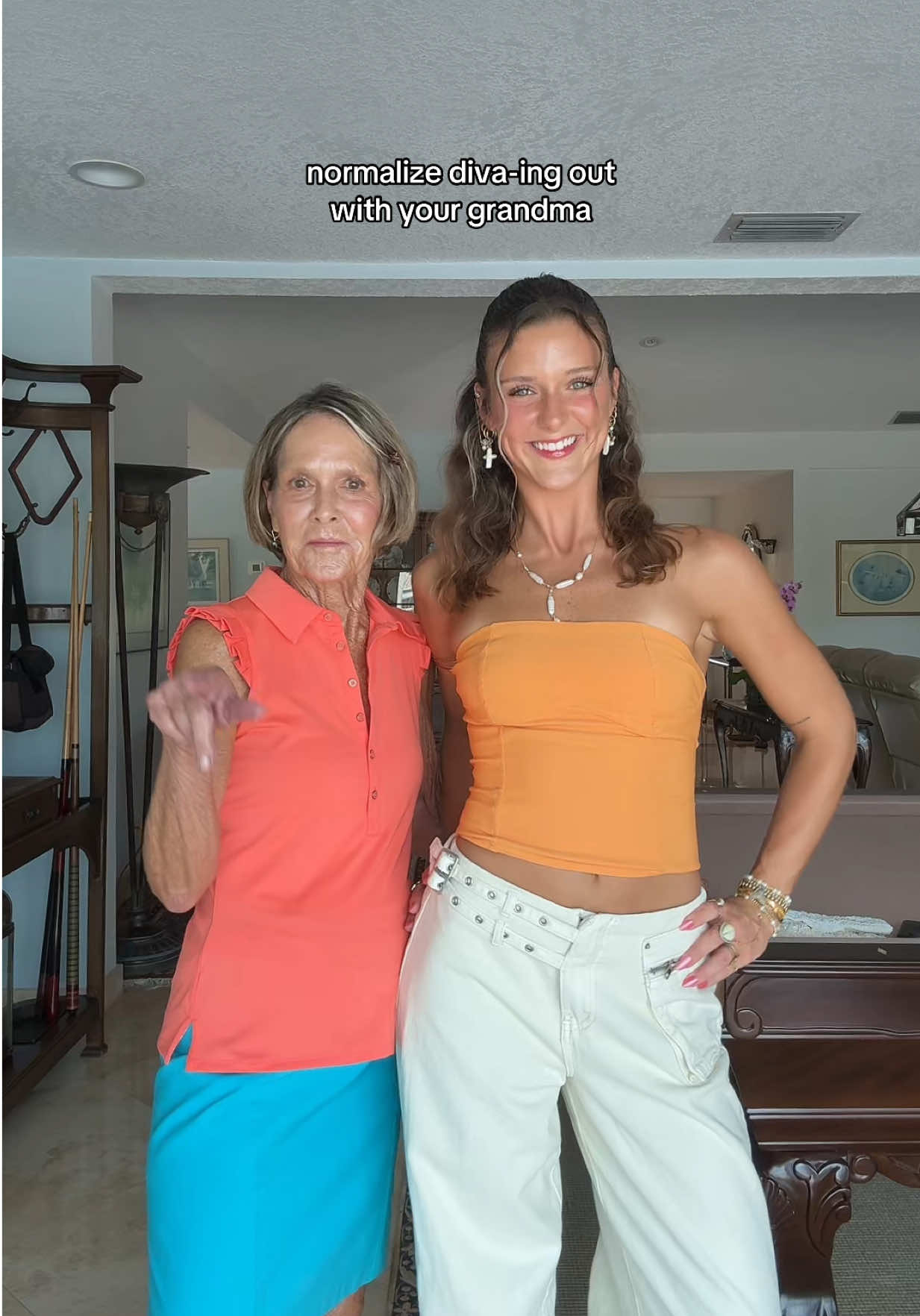 these girls are headed to the dolphins game! #miamidolphins #grandmasoftiktok #grandma #transition 