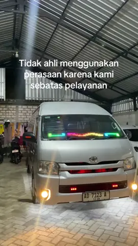 Ruwedyyy bosskuu 🤙 Hi Ace comuter  • 15 Sheat ✅ • audio ✅ • full karaoke ✅ • Ac nyesss ✅ Reservasi dm saja wong 📞 @Ucup Setiyawan @D  #fyp #beranda #foryourepage #rentalmobil #rentalmobiltuban #setiyawantrans #hiaceindonesia #travel 