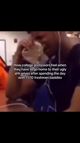 Life must be hard #freshmen #college #funny #relatable #fineshi 