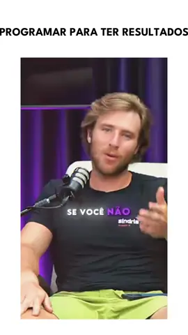 Já ouviu falar em Vibe Coding? 🚀 Descubra como essa nova abordagem pode transformar seu jeito de programar! Confira os cortes do @giga.cast e mergulhe nesse universo! 🌟