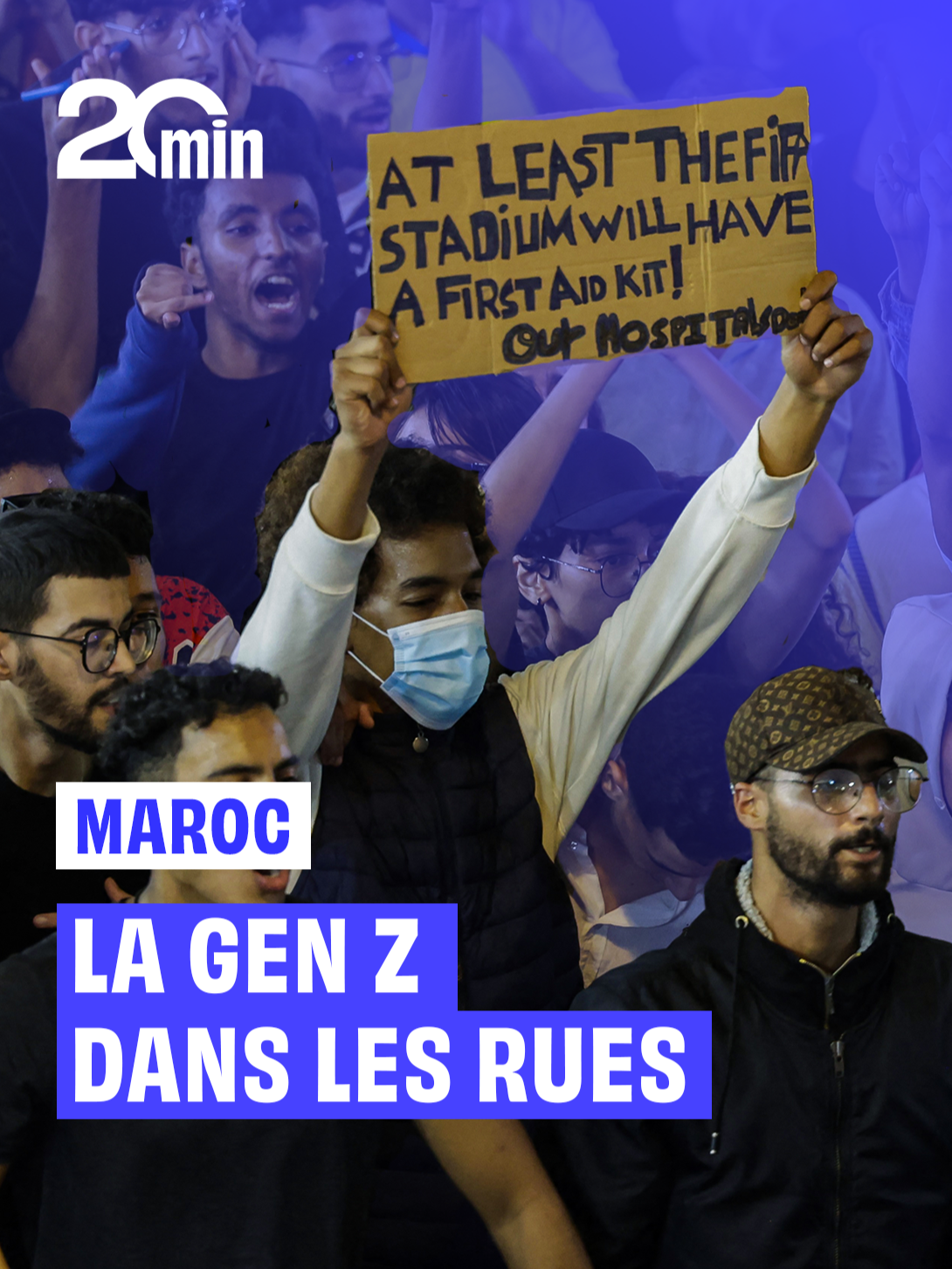 Pour le troisième jour d’affilée, des jeunes Marocains se réclamant d’un collectif baptisé Gen Z 212 protestent dans les plus grandes villes du Maroc pour demander de meilleurs services de santé et d’éducation. Une soixantaine de jeunes ont été interpellés lundi 29 septembre dernier à Rabat lors de ces manifestations, selon une association de défense des droits humains. #sinformersurtiktok #maroc #genz #manifestation
