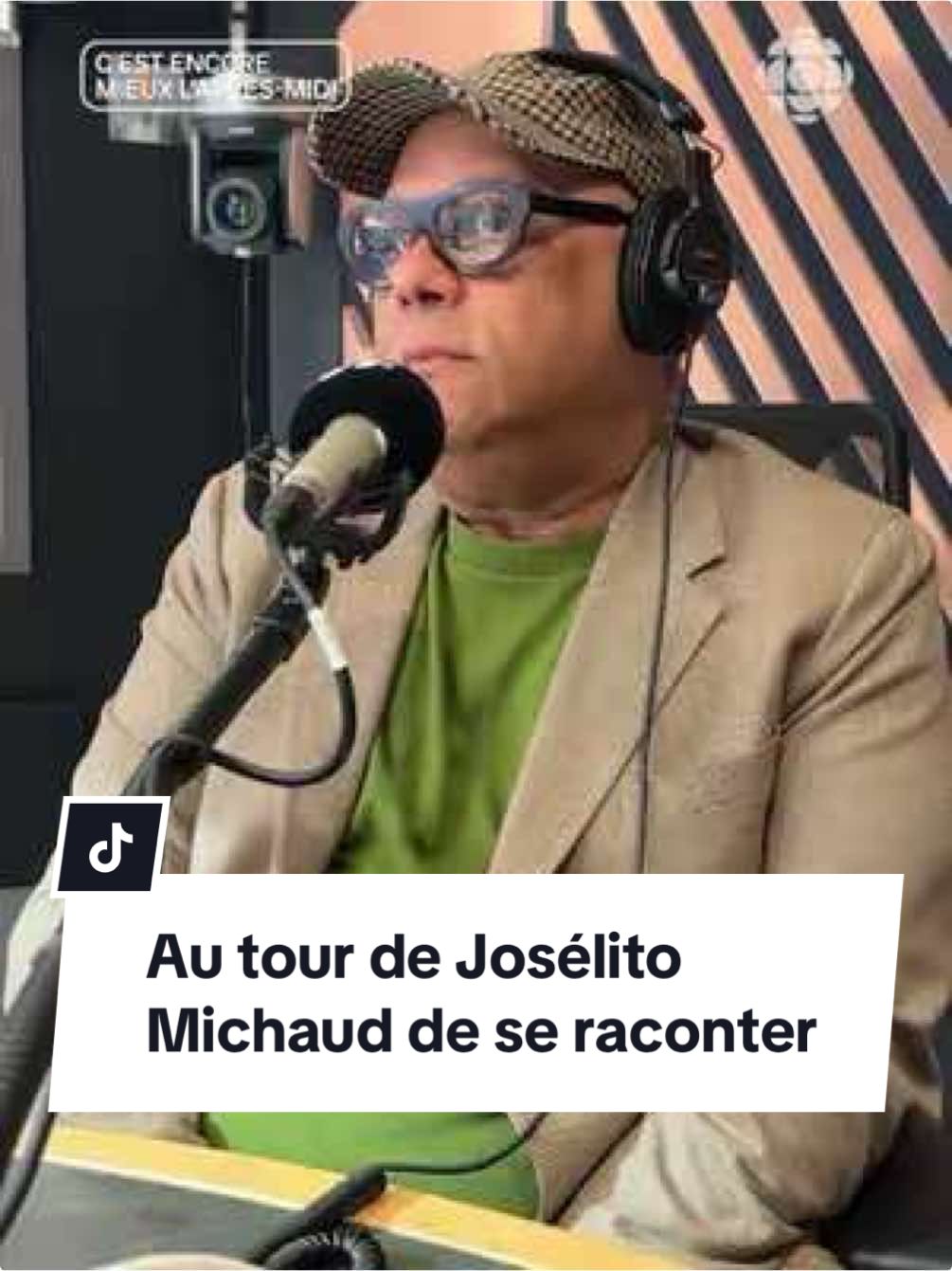 Après avoir mené des milliers d’entrevues dans sa vie, c’est maintenant au tour de Josélito Michaud de s’ouvrir et de se raconter dans son nouveau livre Madame, est-ce que j’vais être choisi? Il en discute avec Guillaume Dumas à l’émission C’est encore mieux l’après-midi. @radio.canada.info  #joselitomichaud #autobiographie #livres #divertissement