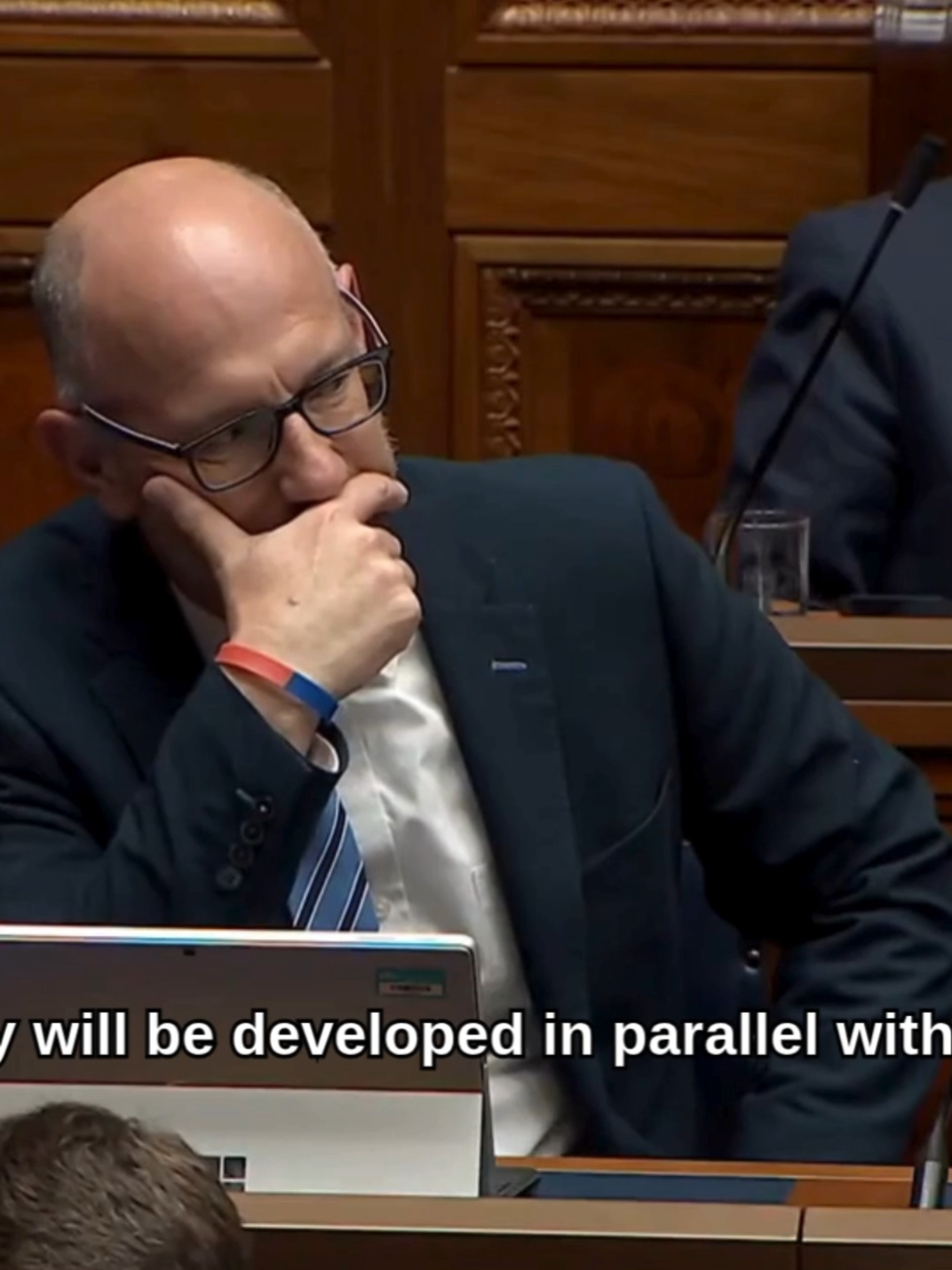 Earlier this week in the Assembly, I asked the Education minister, my colleague Paul Givan MLA, about his exciting plans for what the current research is telling us about literacy outcomes for children and his innovative plans to improve these stats.  #dup #democraticunionistparty #northdown #stormont #niassembly #northernireland #education #literacy