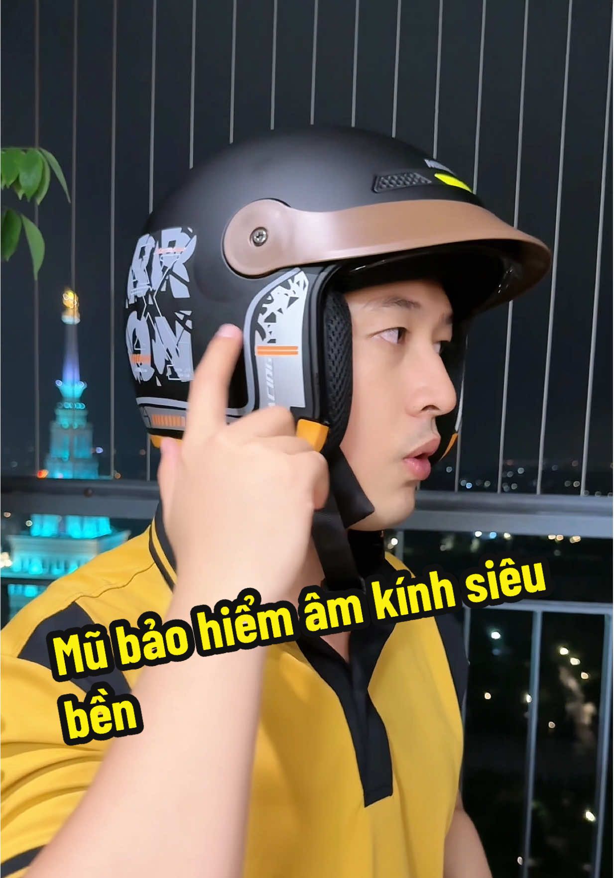 Mũ bảo hiểm có kính âm siêu đẹp sáng mà giá lại cực hời #mubaohiem #mubaohiemcokinh #muabaohiemmasontex #xuhuong #nhanuytin88 