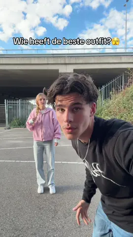 Niet ingestudeerd, maar deden precies hetzelfde😭❤️ #couplegoals #couple #fyp #fitcheck #OOTD 