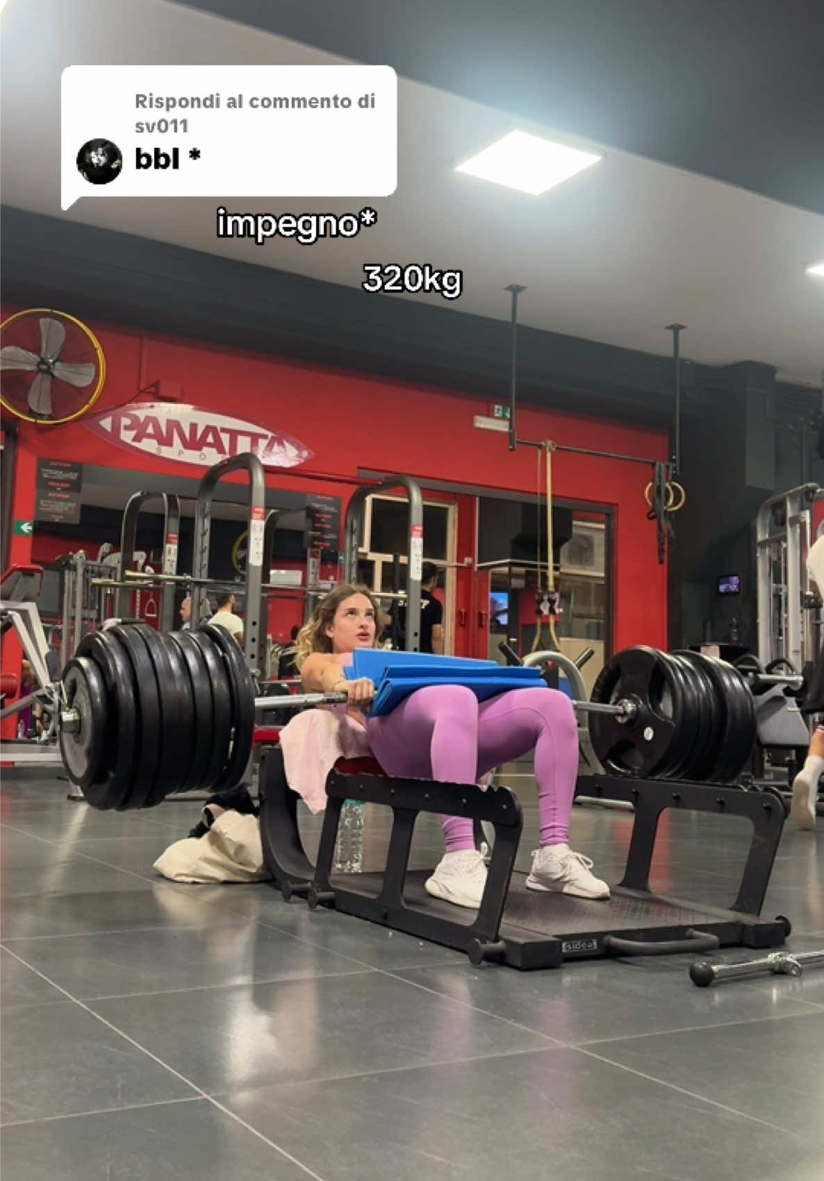 Risposta a @sv011 320kg 🤷🏼‍♀️ #hipthrust 