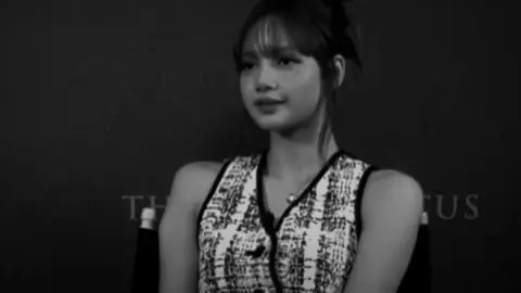 -  #LISA   ,   Idea : @𝐋𝐢𝐚✰    | #viral   -   #foryou   -   #fyp   -  #💯 