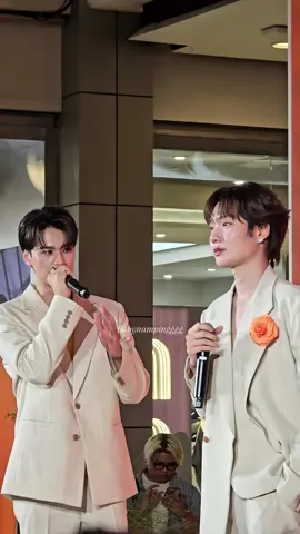 มองแต่หน้าน้องอย่างเดียวเลย เดี๋ยวคนอื่นก็รู้หรอกว่าคลั่งรัก 🌚🌝💘💝🥰😍 #nampingster🐰 #kengharit #kengnamping #เก่งน้ําปิง #น้ําปิงนภัสกร @Harit_keng @nampingster 