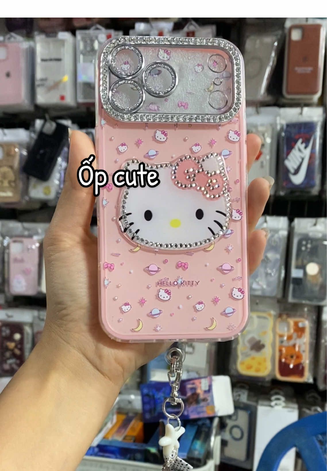 Ốp kitty xinh xinh kèm dây đeo #ốpkittyiphone #ốpiphone17prm #ốp16promax #ốpcute #ốptrendhot 