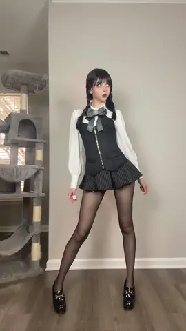 I need Halloween costume ideas #wednesday #cosplay #wednesdayaddams #trend #cosplaydance 