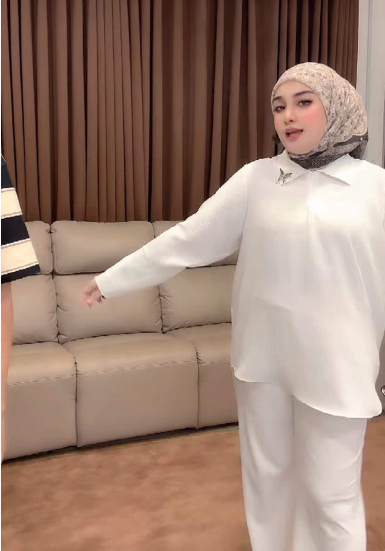 Blouse kolar ironless!  #blousecantik #blousemurah #blouseironless #4u #masukberanda 