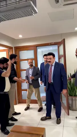 Khawaja Rehan Anjum Group Chairman (  KGN Builders and Developers) visited Islamabad Chamber of Commerce & Industry and Congratulated  Mr. Sardar Tahir Mehmood on becoming the President   ICCI@Sardar Tahir Mehmood  #fyp #foryou #wahcantt #islamabad #mallofwah #karaf #attock #builders #marketing #buildersanddevelopers #rawalpindi #pakistan 