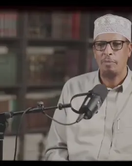 Repost ii taabo❤️sheikh shibili #allah #podcast #sheikhshibili #wacdi_iyo_waano #sumaya__zuzu follow isoo dheh🙏🤍