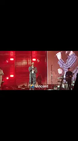 #Marcomengoni canta #proteggimidate al #Palacatania in concerto qualche anno fa