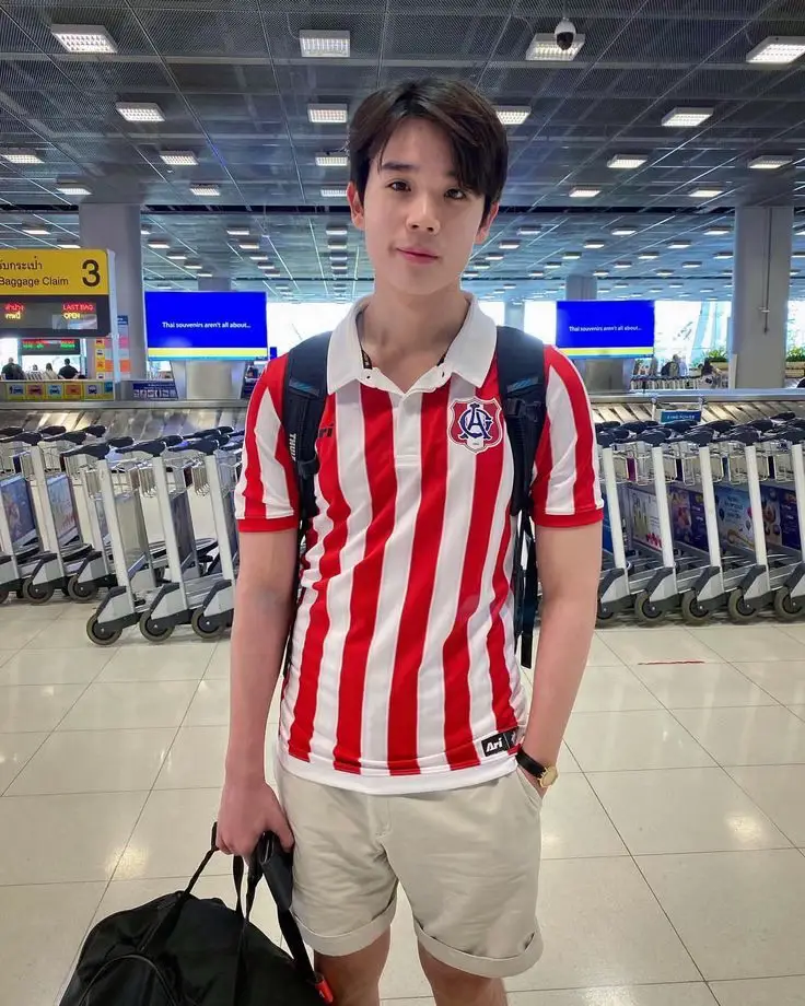 หน้าสดผมไม่เซ็ตมานี่ เค้ารักหมอจิม🥺 ( #jimmyyjp #จิมมี่จิตรพล )