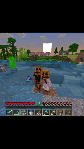 1 day till October 🎃, pumpkin trend in Minecraft #Minecraft #bedrock #survival #fall #halloween 
