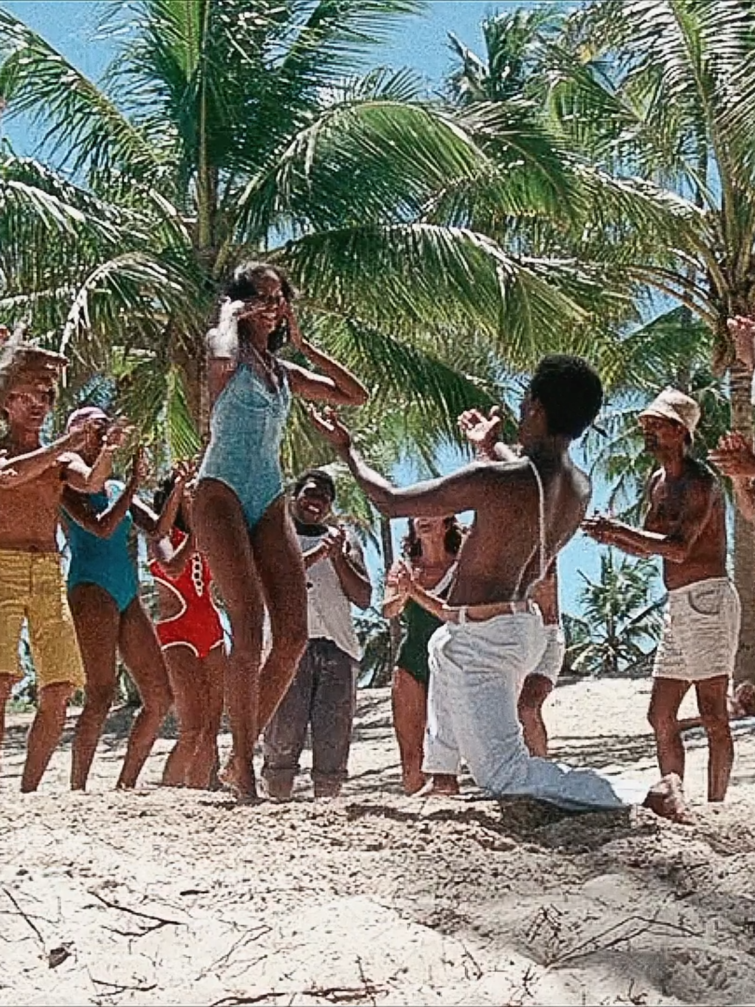 Antônio Pitanga e Mira Fonseca em ‘Otalia de Bahia (1976)’ #cinemanacional #filmenacional #bahia #anos70 #edit #fyp #viraledit #cinema #nacional #iemanja
