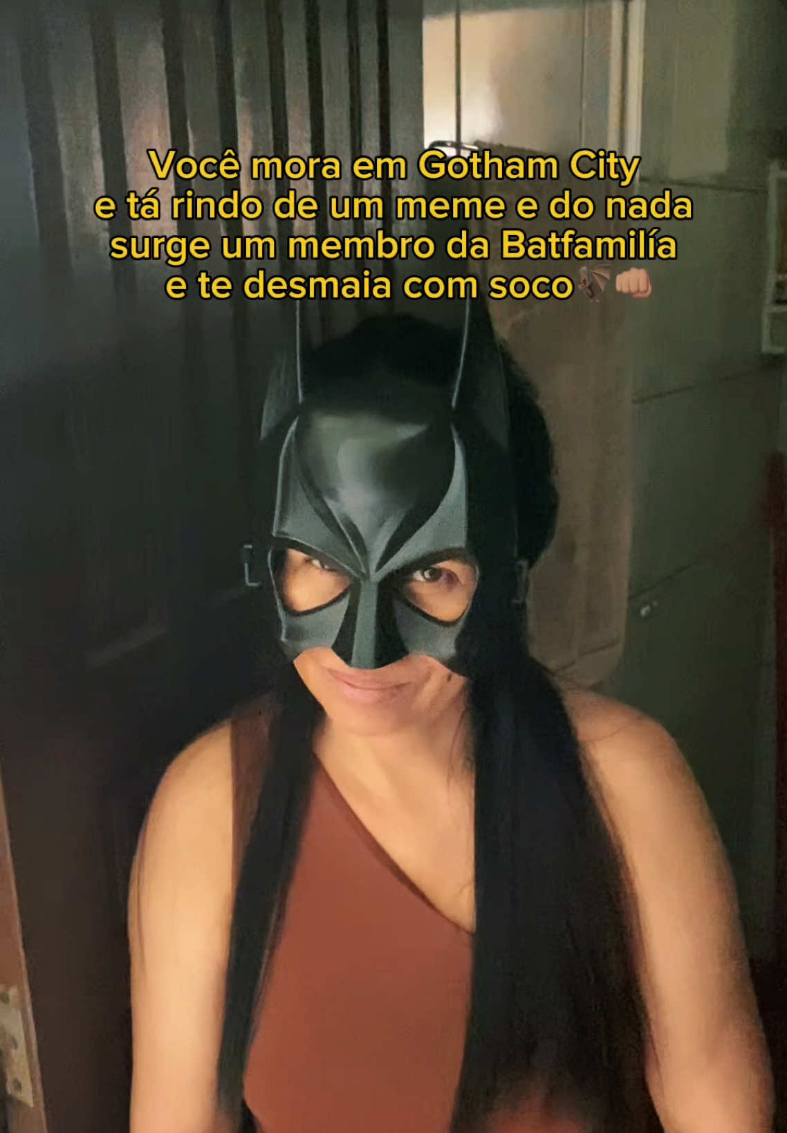 Em Gotham tá proibido sorrir 🦇🍂 #batman #batfamily #batmanedit #gothamcity #batgirl 
