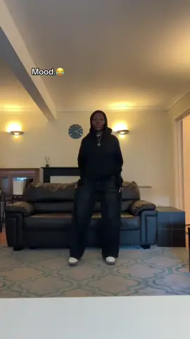 😂😂#fyp #viral #blowthisup #dance #viraltiktok   @Teee.Dollar🥷 