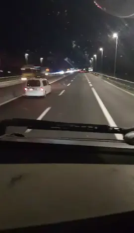 Καλό βράδυ  φιλαράκια. 